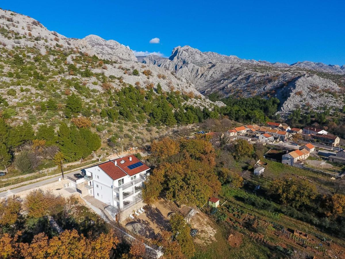 Apartmani Villa Paulo Starigrad Paklenica Exteriér fotografie